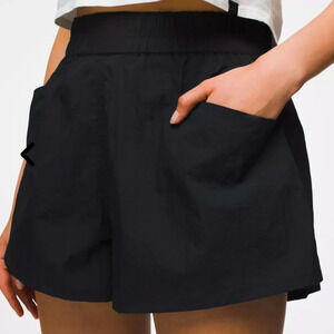 NWT Prana Crossback Short Black Size S Pockets